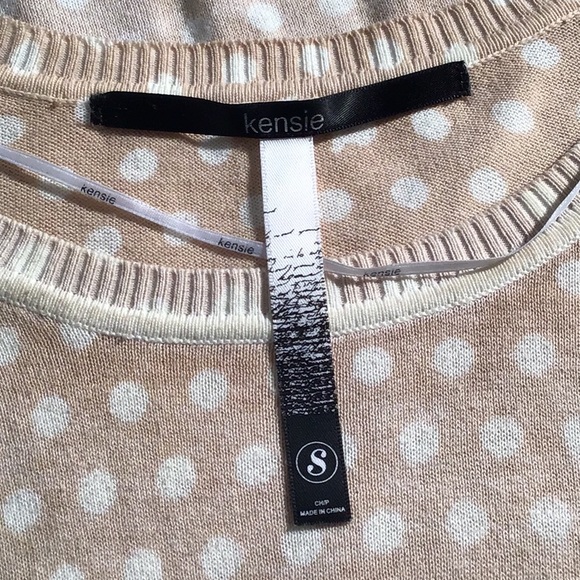 Kensie lightweight sweater tan with cream dots S - Picture 3 of 3